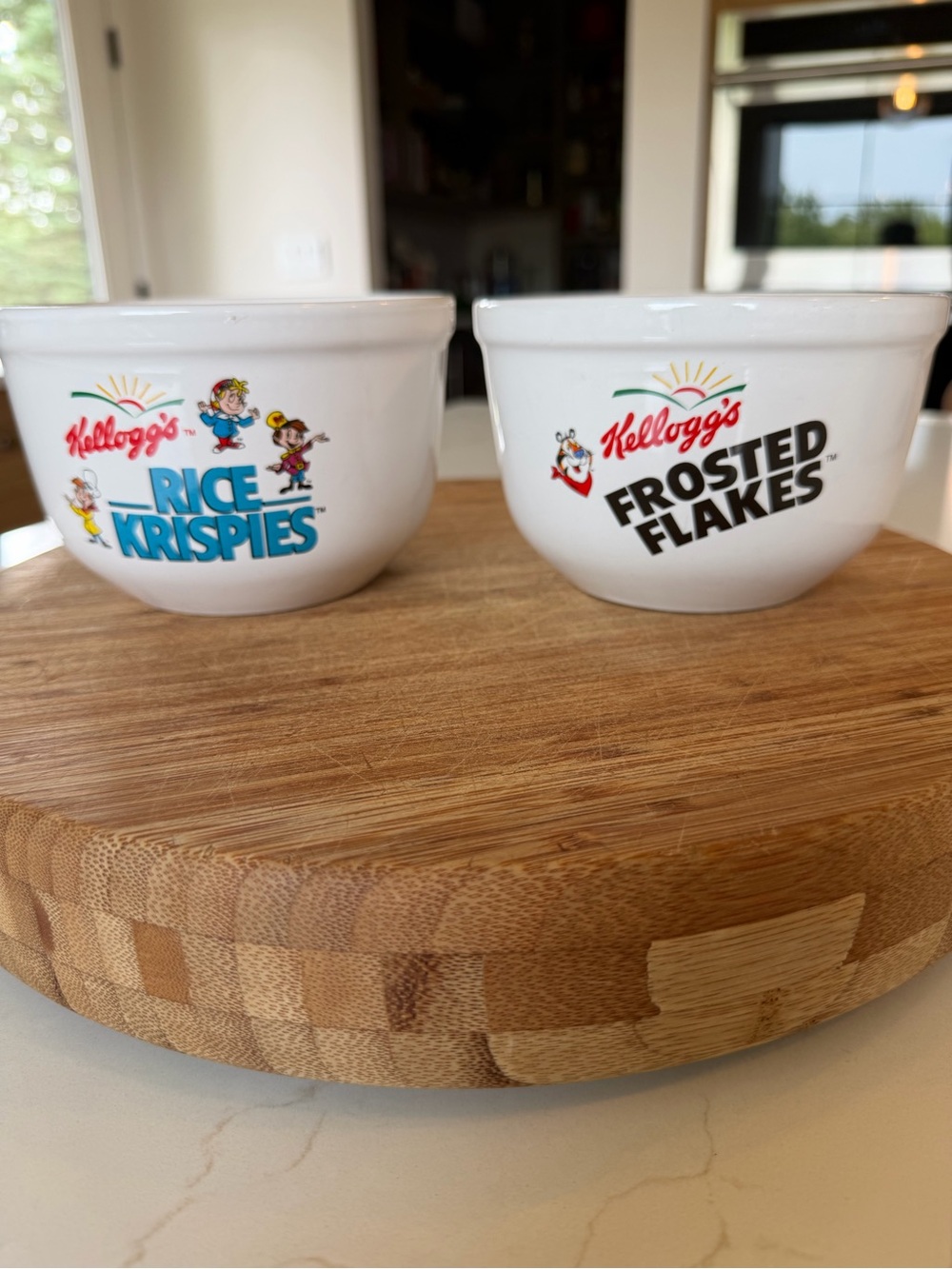 Vintage Kellogg's Ceramic Rice Krispies & Frosted Flakes Cereal Bowls (Set of 2)